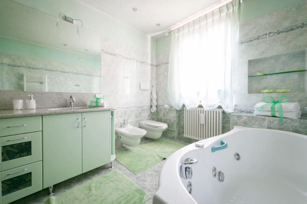 La Casa Di Pimpi Bed & Breakfast Desenzano del Garda Ngoại thất bức ảnh