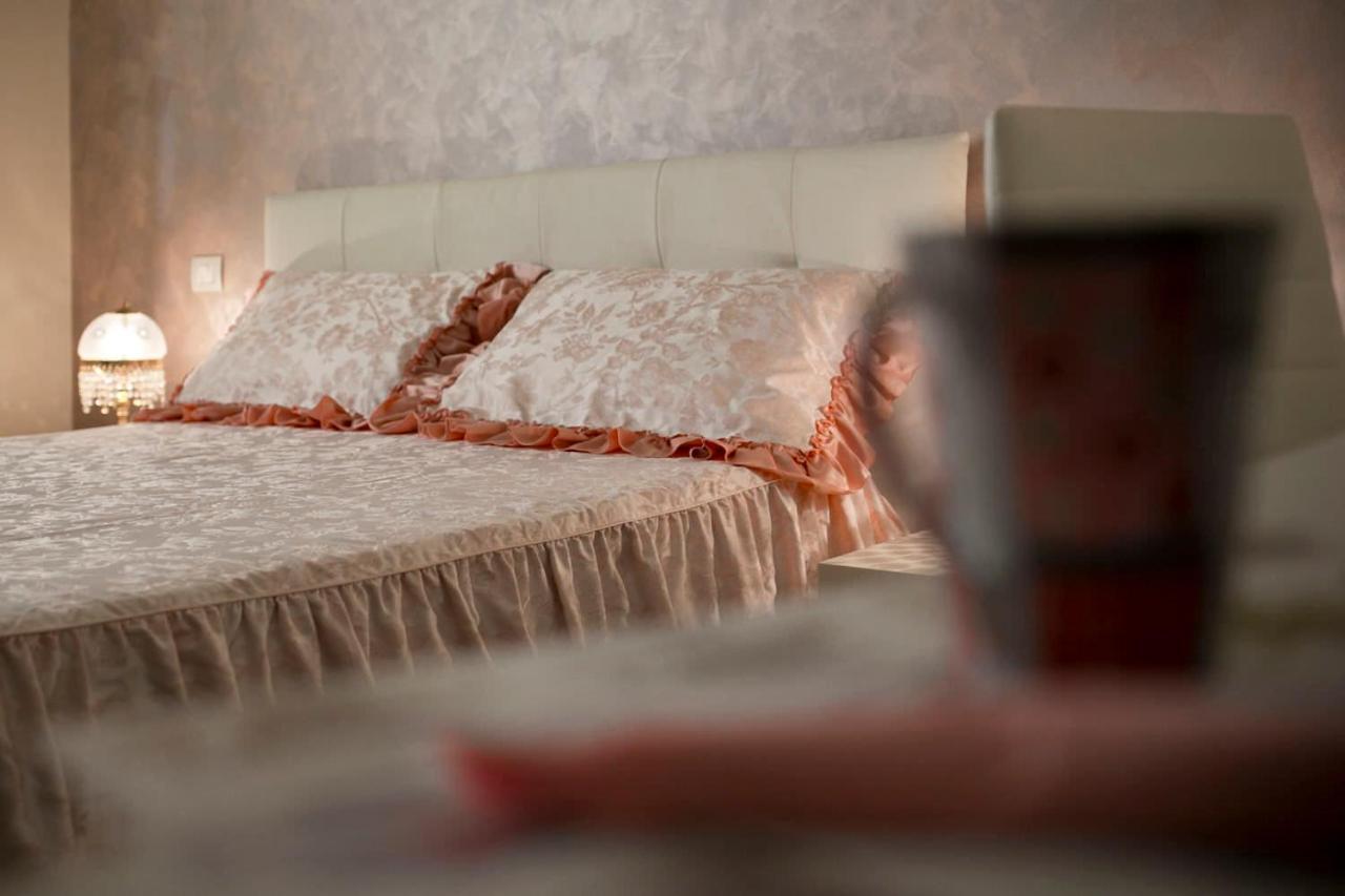 La Casa Di Pimpi Bed & Breakfast Desenzano del Garda Ngoại thất bức ảnh